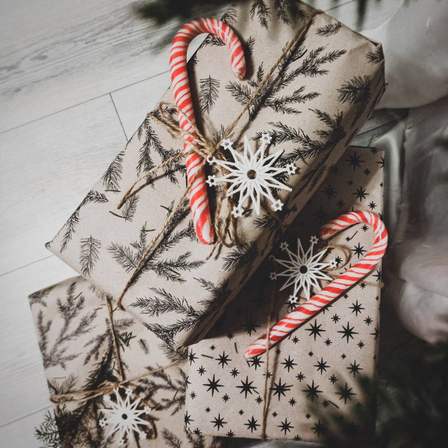 Tealight And Holder Gift Set